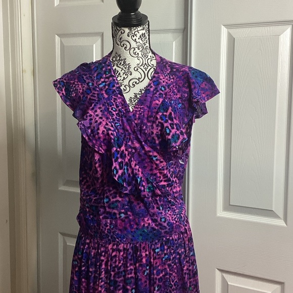 Sofia Jeans By Sofia Vergara Purple and Blue Leopard Print Dress True Wrap New - Picture 1 of 8